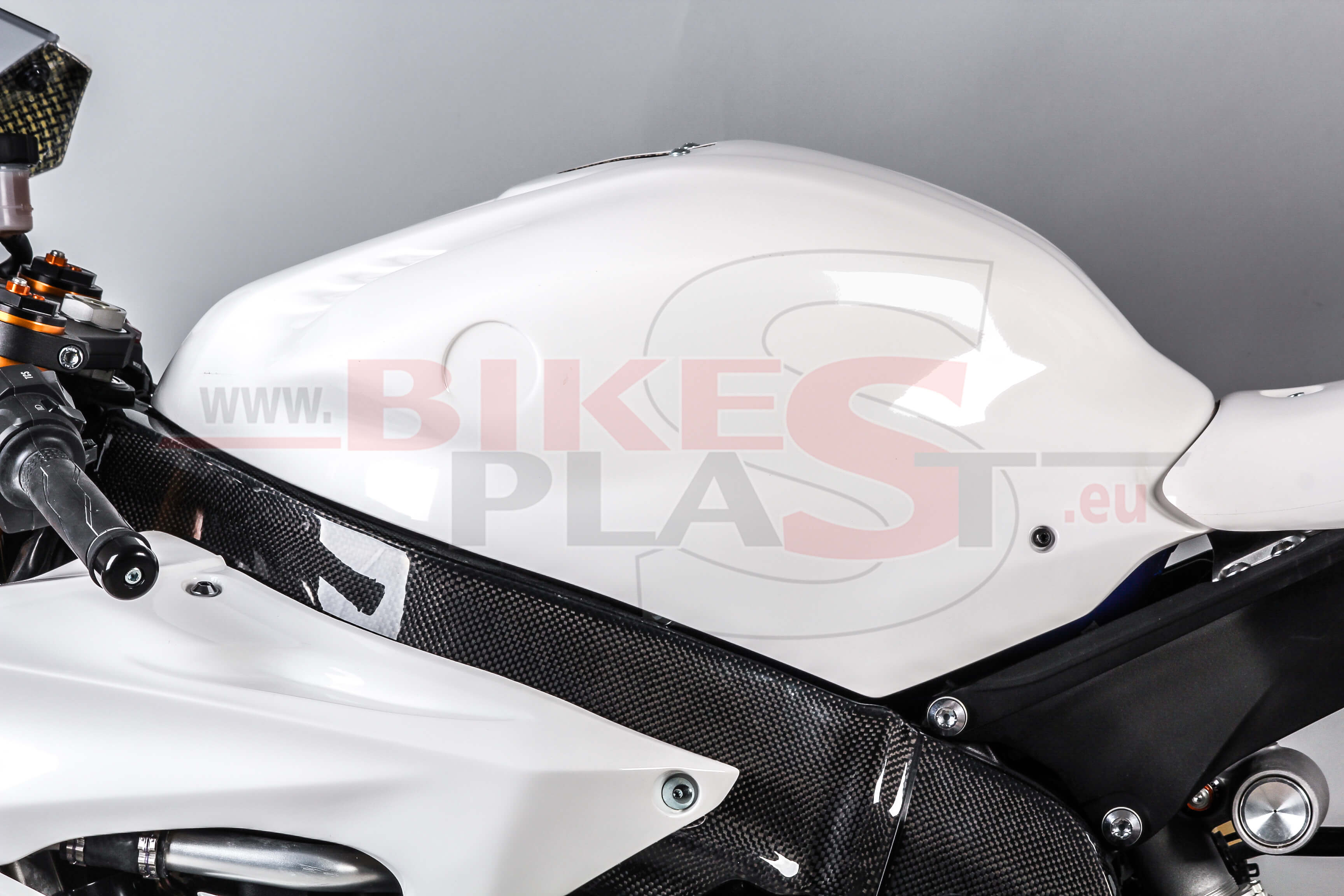 Fuel Tank Cover